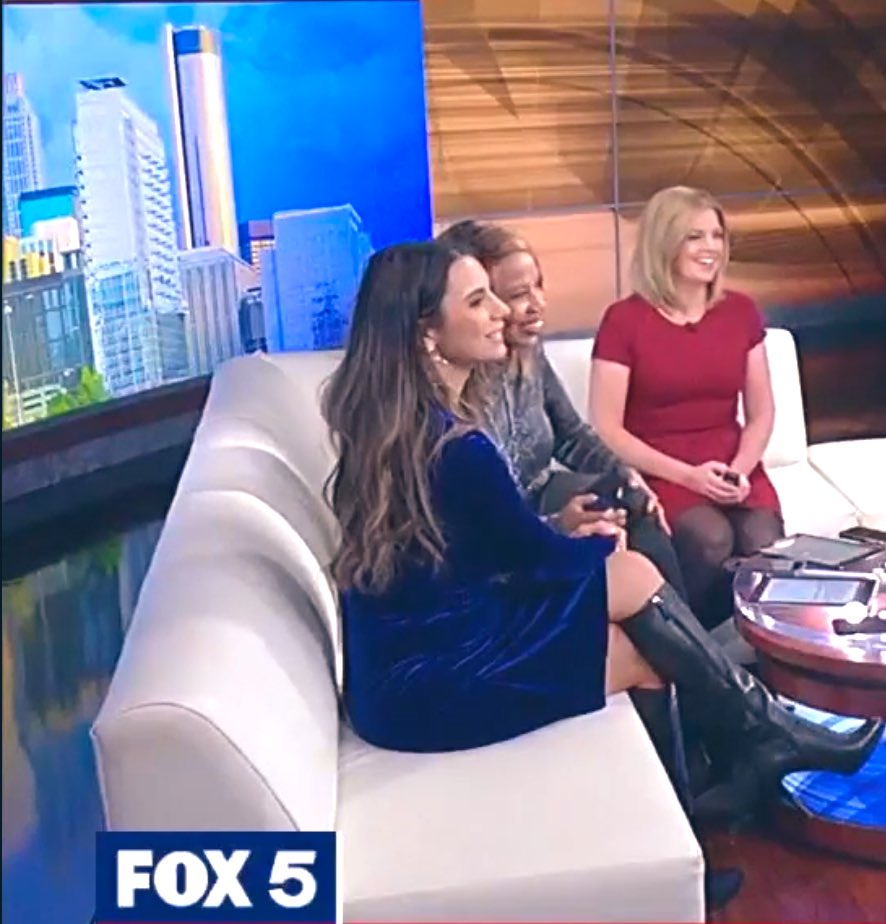 watchertv2000's tweet photo. #BootBabes Rule The Game @NatalieFFOX5 https://t.co/vfYweTaSV9