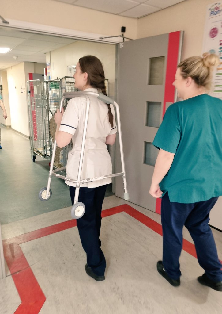 angeleneteo's tweet photo. My dedicated therapists marching into ED to check the frail older patients' mobility to avoid unnecessary hospital admissions. Early comprehensive geriatrics assessment done right. Proud to be part of this #teamFrailty #MDT 💪 Frailty At the Front Door 💯 @UnitRph @LiftRph https://t.co/qTVOUjAAGP