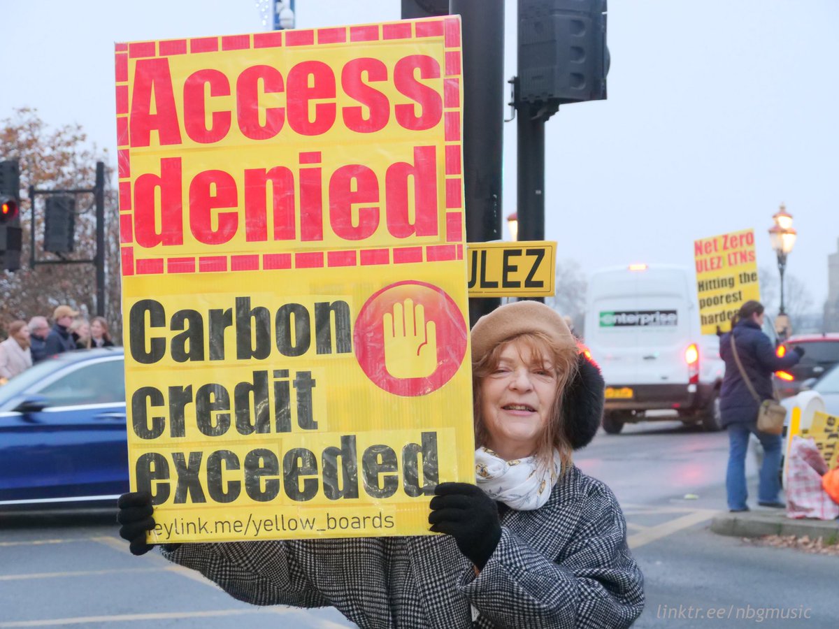 YellowBoards's tweet image. #netzerohoax #yellowboards #londonpics #outreach #rejectagenda2030 #london #climatechangecon