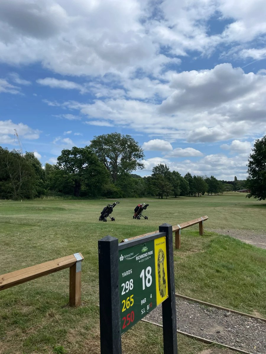 unclelongneck's tweet photo. Golf Again Golf Day 🏌️
Richmond park golf course https://t.co/eneuzhSCLE