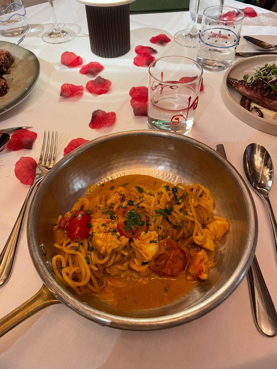 BlossomBelle tweet media