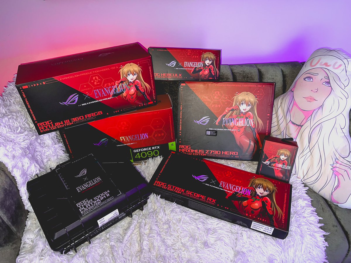NoisyButters's tweet photo. i am in the presence of greatness.

genuinely speechless, thank u SO MUCH @ASUS_ROGNA for sendin the #ROGxEVANGELION collection my way!!! ❤️

yall already KNOW these will be featured in an upcoming tech vid, first i must stare at them and comprehend the power https://t.co/cuxngpAoEU