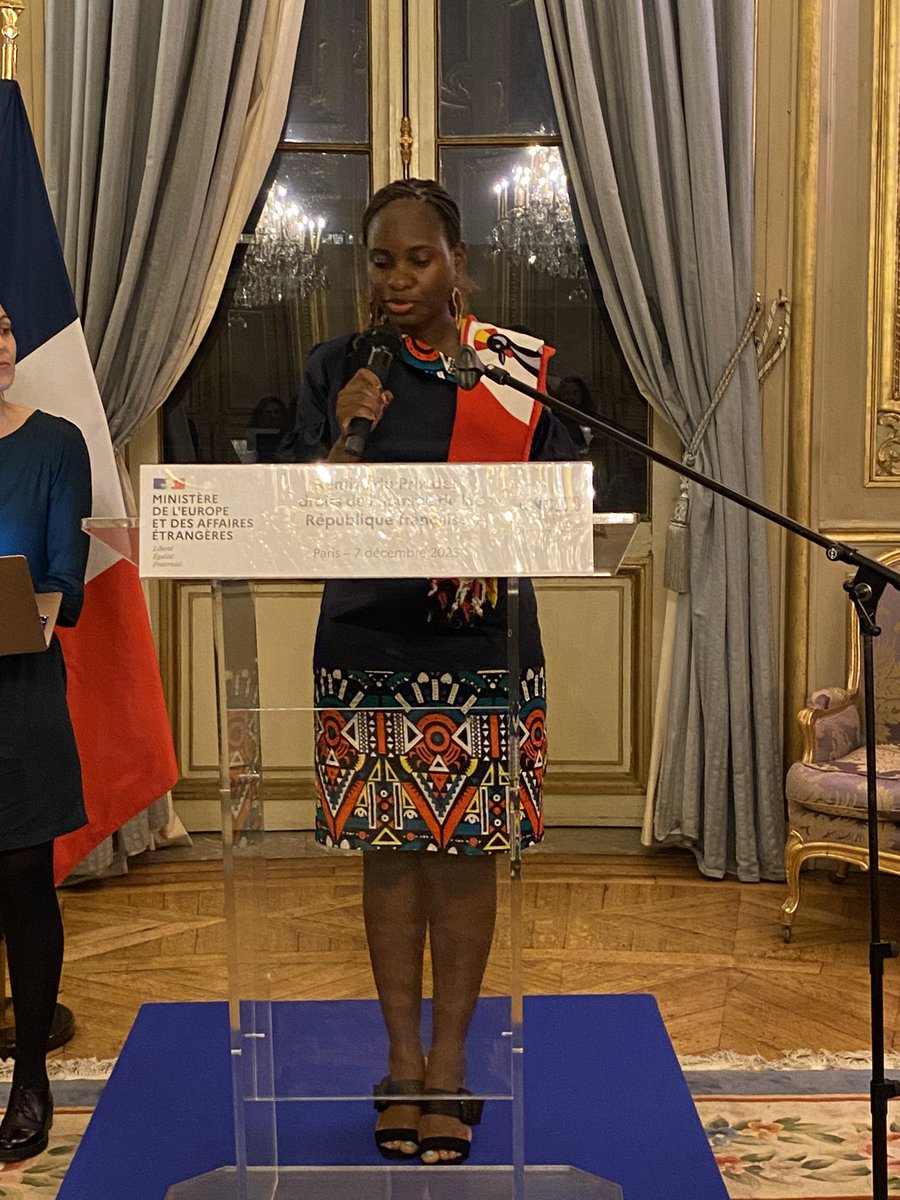 CNCDH's tweet photo. 🏆Ce soir les défenseures et défenseurs de l’environnement sont à l’honneur au Quai d’Orsay. #PrixDH
Des témoignages et des appels vibrants à respecter et protéger l’environnement et les populations locales ont été lancés par tous les lauréats. 
Le Prix a été remis par le ministre délégué @becht_olivier  et le président de la CNCDH, Jean- Marie Burguburu. 

https://t.co/sJO9dDihnR
