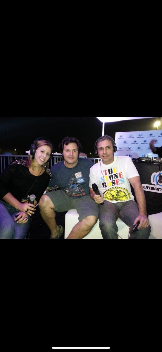 09-04-2013. Primer show de <a href="/thecure/">The Cure</a> en Paraguay. Aquí en el Jockey, durante nuestra transmisión en @urbana1069 junto a <a href="/neineheisecke/">Neine Heisecke</a> y <a href="/denisehutterz/">Denise Hutter</a>