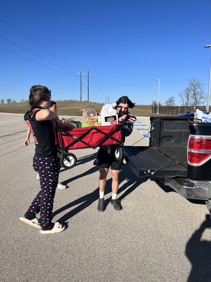 Lansing Lion Football tweet media