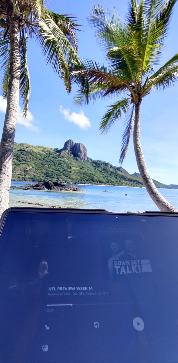 Auch auf Fiji muss natürlich Podcast gehört werden!
<a href="/Down_Set_Talk/">Down Set Talk!</a> <a href="/adrianbb89/">Adrian Franke</a> <a href="/chrrkr/">Christoph Kröger</a> 
Wie schade, dass ich meine Patriots heute nicht sehen kann, das wird sicher ein Leckerbissen 🥲