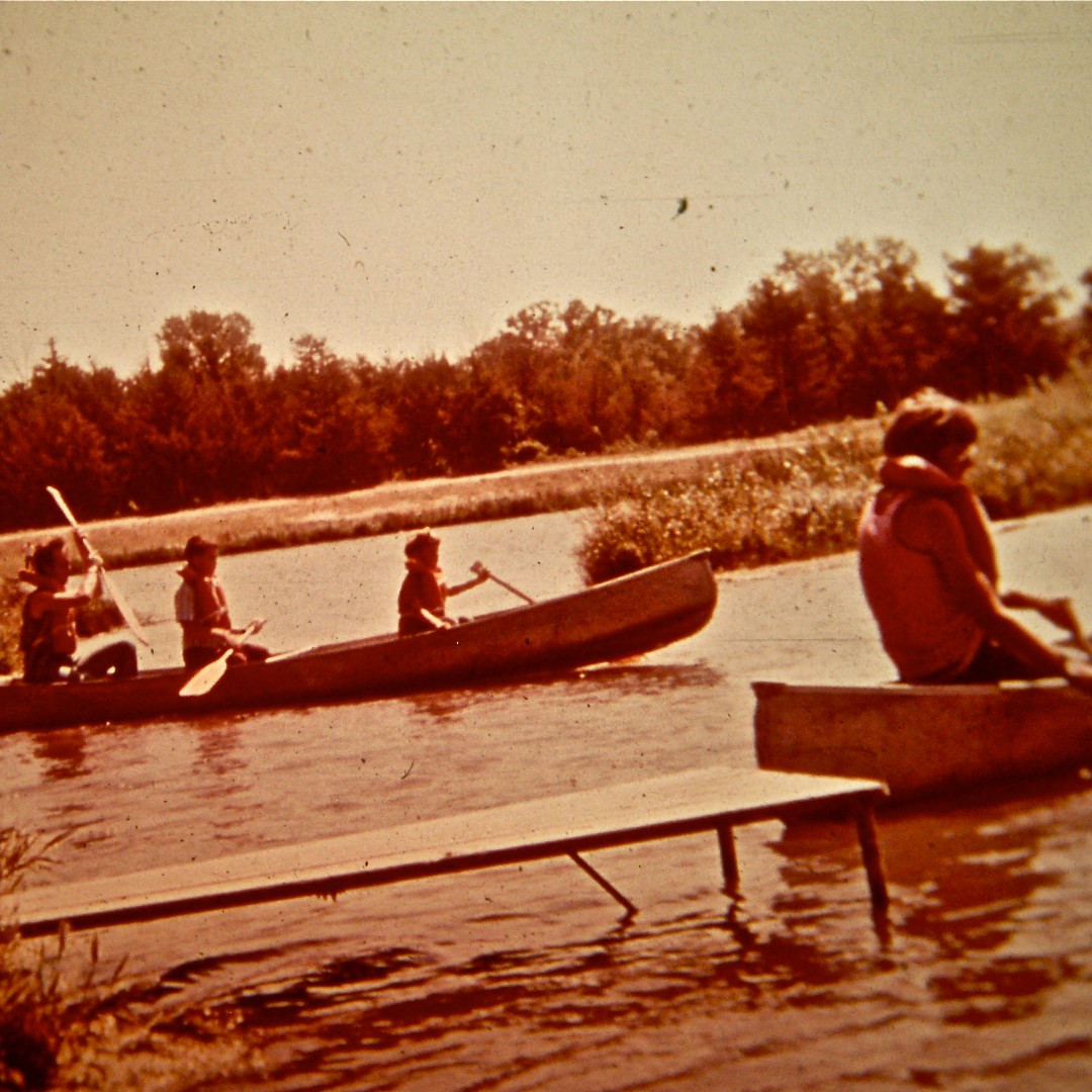 It's time for our weekly Camp Throwback Thursday post!

Share your favorite throwback camp memories in the comments below!

 #ThrowbackThursday #CampMemories #CampThrowback #ThrowbackMemories #CampLife #CampNostalgia