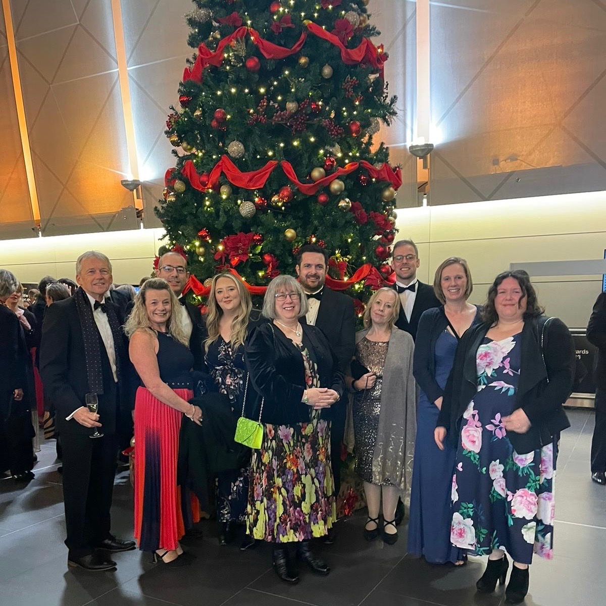 The amazing library and wider Birmingham Newman team at the Times Higher Awards in Liverpool - don’t they scrub up well? #THEAwards 💙