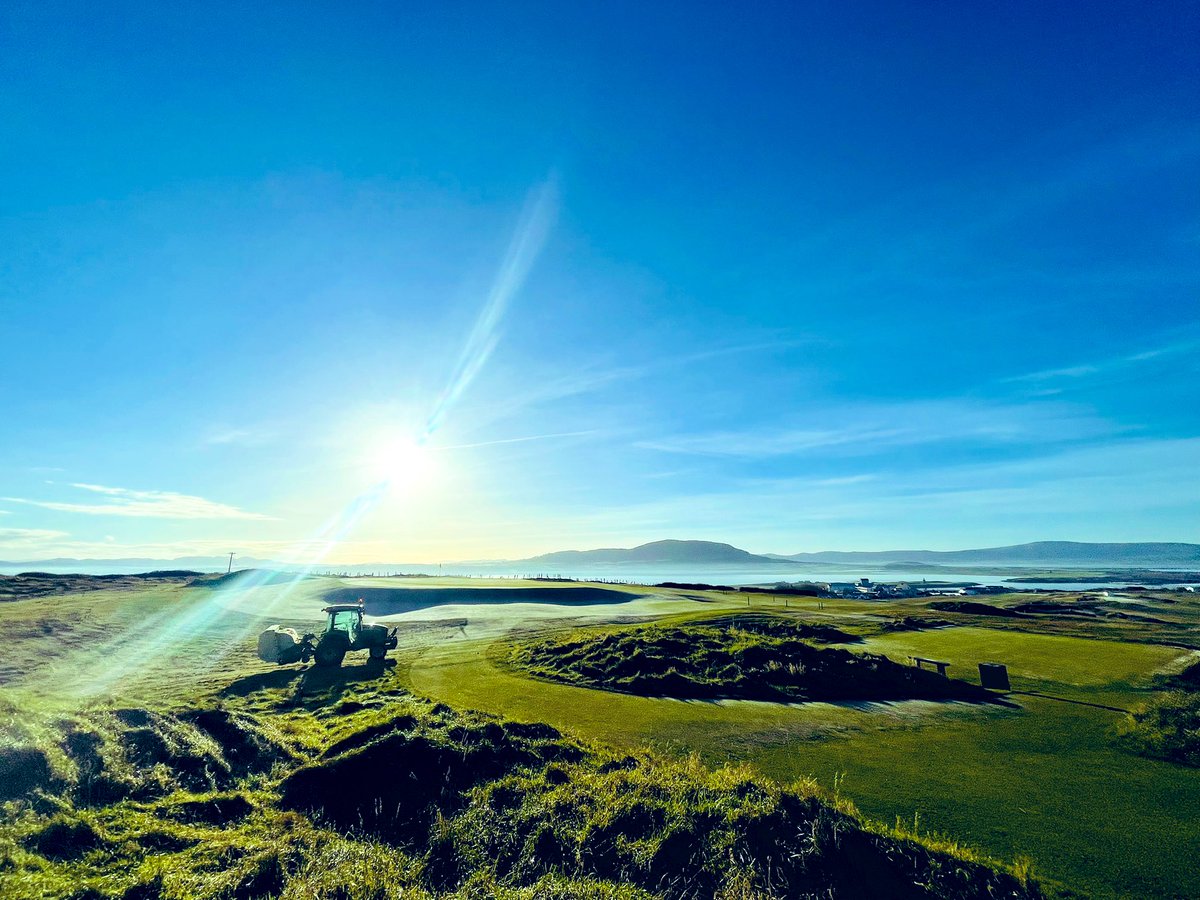 (The golfing Greenkeeper) G Finnegan tweet media