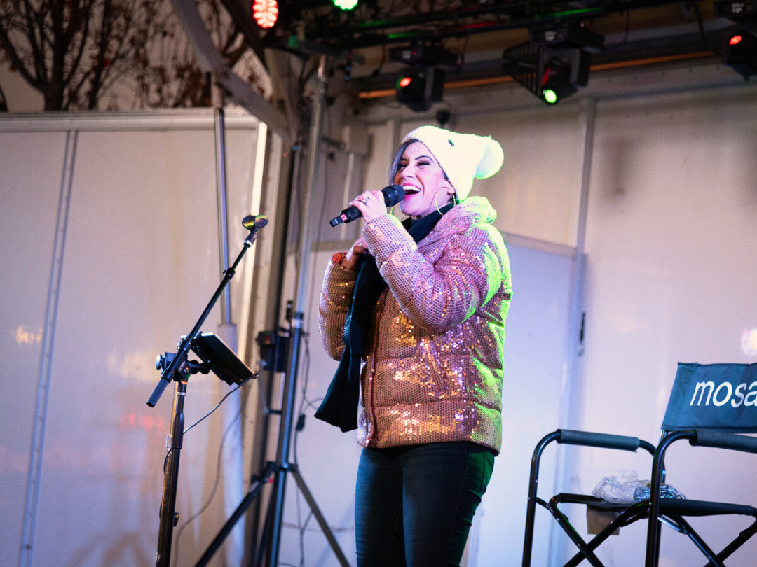 This #ThrowbackThursday, we're basking in the holiday spirit from Merry Mosaic! Swipe to see some of our favorite moments. 🎄

What was your favorite part ? Let us know in the comments below and tag a friend who should join us at our next event. 👇