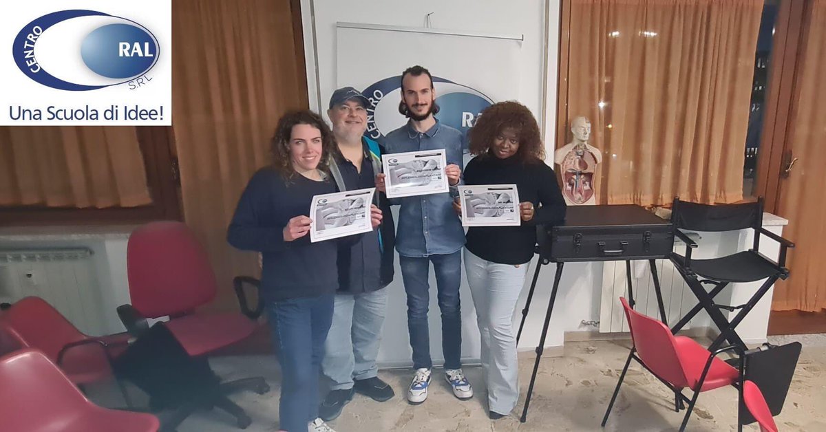 PardoGiuseppe's tweet photo. RIFLESSOLOGIA PLANTARE 2023-24
Un altro step formativo concluso con successo ed emozioni
... grazie a tutti !
#unascuoladiidee #scuolacentroral #centroral #massaggiatore #massaggio #relaxtime #olistico #formazione
Una Scuola di Idee
https://t.co/ZLcTQ6ibVu https://t.co/qI89KTkzBo