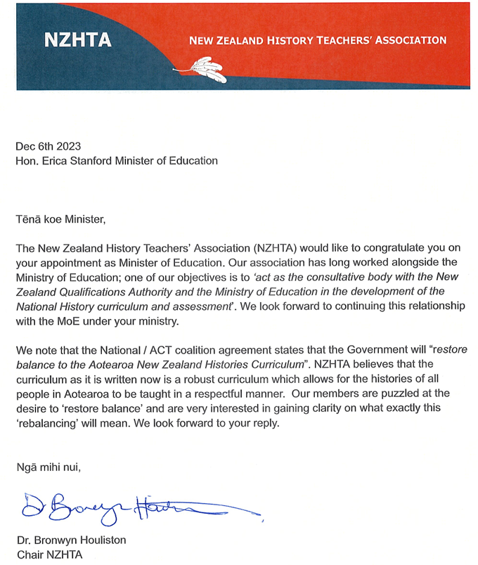 allimsayingis tweet media