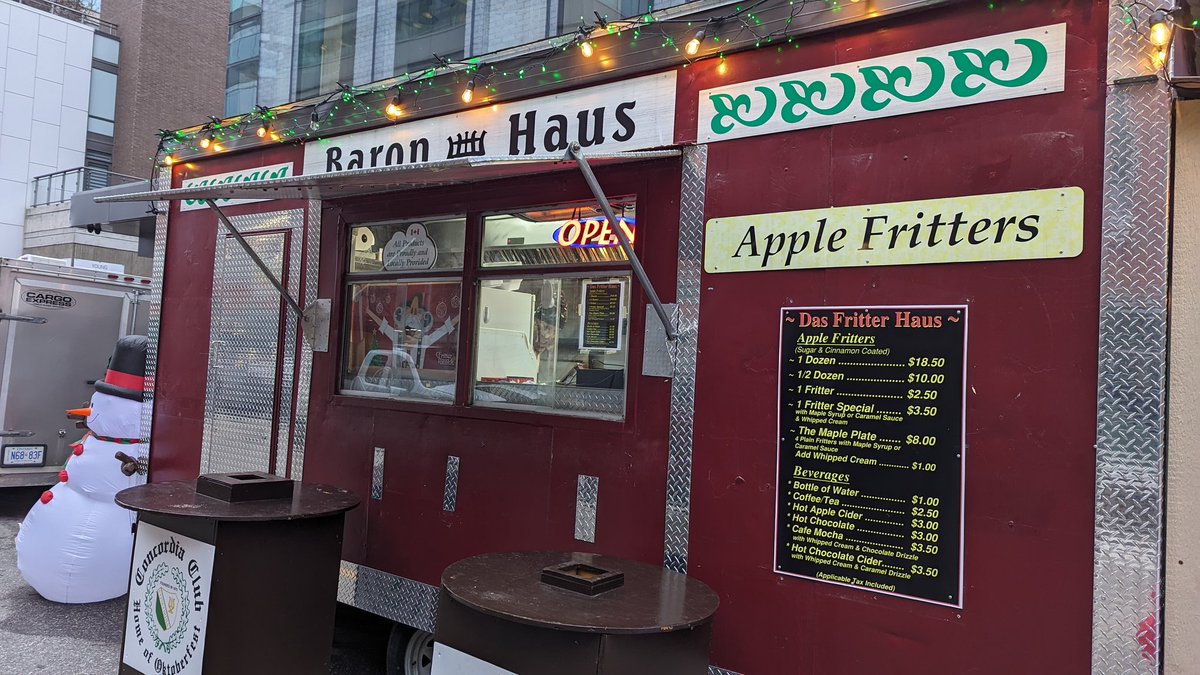 BREAKING NEWS: I found the apple fritter booth!!!!!! #dtklove #christkindlca