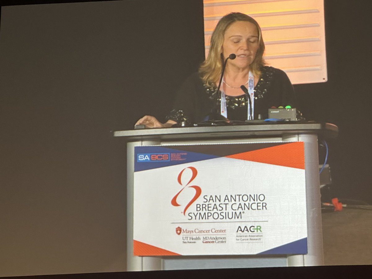 @FilipaLynce moderating the inflammatory breast cancer (people’s choice) session in which pathology, surgery and radiation (@jenniferbellon2) issues will be discussed #bcsm #SABCS2023 @IBC_DanaFarber