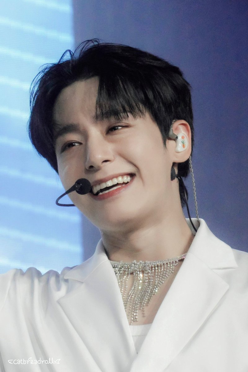 catbreadroll's tweet photo. 231107 #ONEUSinMadrid

화눙이 🤍

#ONEUS #원어스 #HWANWOONG #환웅 https://t.co/1PqeQwmoVb