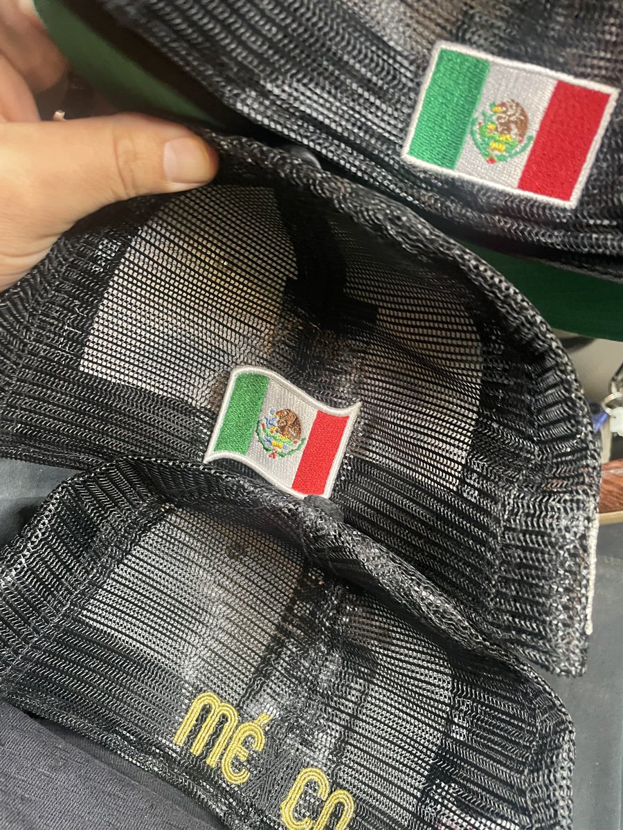 tonyt773's tweet image. Black Friday cops started rolln in🫡🇲🇽💪🏽🔥💯#PINdejos