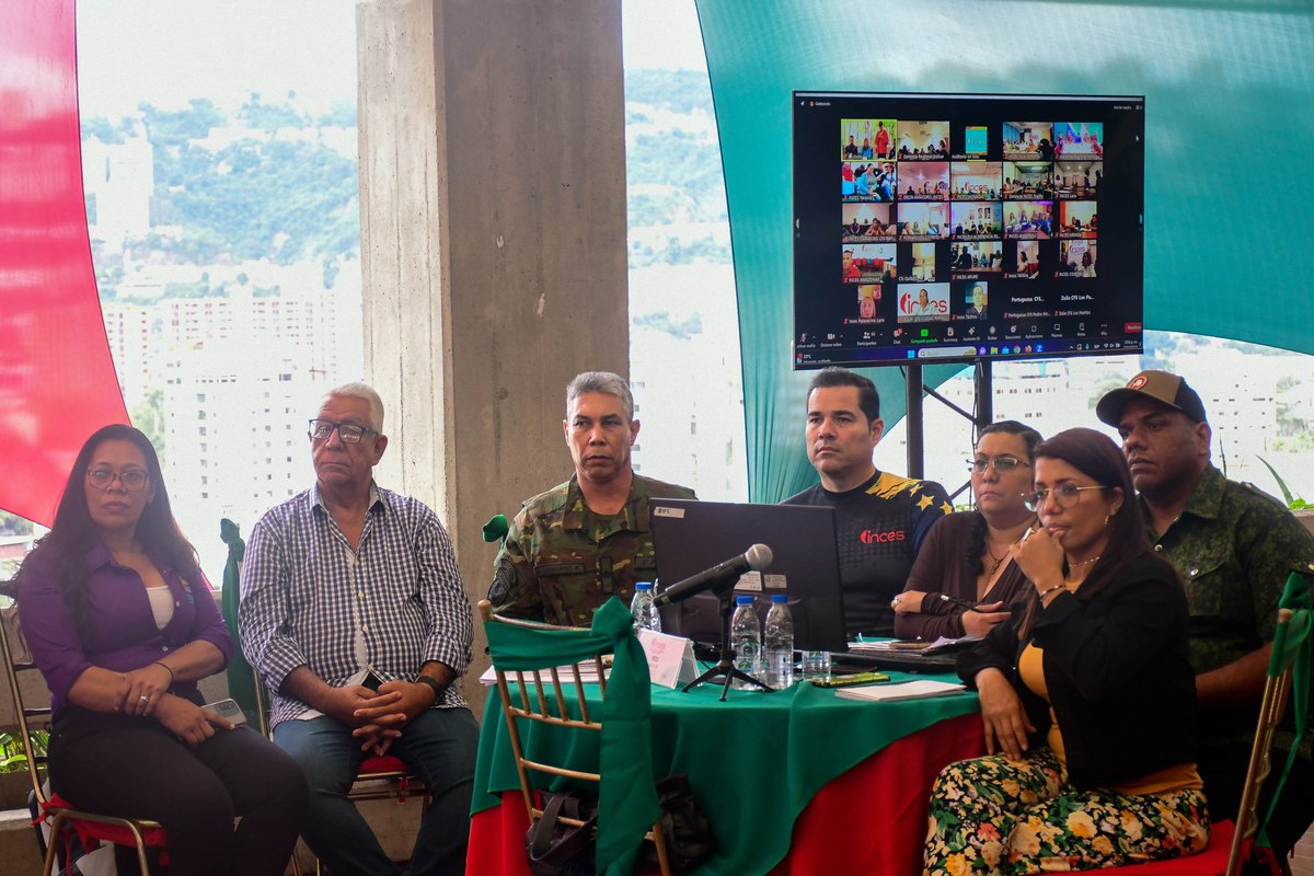 _LaAvanzadora's tweet photo. El INCES es parte integral del sistema educativo nacional; esto por ser el responsable de impartir formación técnica profesional e impulsar y fortalecer la educación productiva.

@NicolasMaduro 
@MPPEDUCACION 
@Incesocialista https://t.co/ZUkYSh7gRB