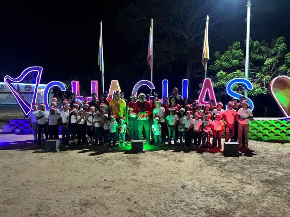 🎄🎁FELIZ NAVIDAD 🎄🎁 

De esta forma con alegría y gozo se hizo el segundo encendido de luces en nuestro municipio achaguas.

Que viva la Navidad🎄

<a href="/NicolasMaduro/">Nicolás Maduro</a>
<a href="/eduardopiate2/">eduardo piñate</a> 
<a href="/nicmaduroguerra/">Nicolas Maduro Guerra</a> 
<a href="/GeneralPueblo/">G/J Jesús Suárez Chourio</a>