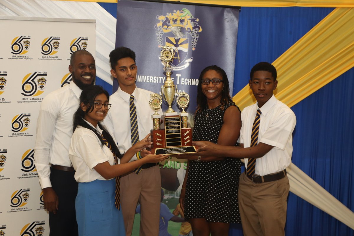 UTechJamaica's tweet photo. Congratulations to Ardenne High School on winning the Math Quiz Competition! 🎉Big up to Wolmers Boys, the 1st runner up and Holy Childhood, the 2nd runner up.

Thanks to all participants, see you next year!

#UTechJa #MathCompetition https://t.co/HyBL3pTzMT