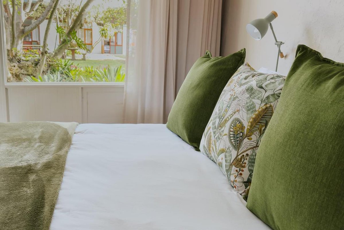 GerrieOfficial's tweet image. Looking for accommodation in garden route &amp;amp; Mossel Bay area during the festive seasons? Brinkley’s River Village - Mosselbay’s oldest Hotel  ☎️ 0714157142 - its on the river &amp;amp; 3 km from blue flag beach @GetMe2MosselBay