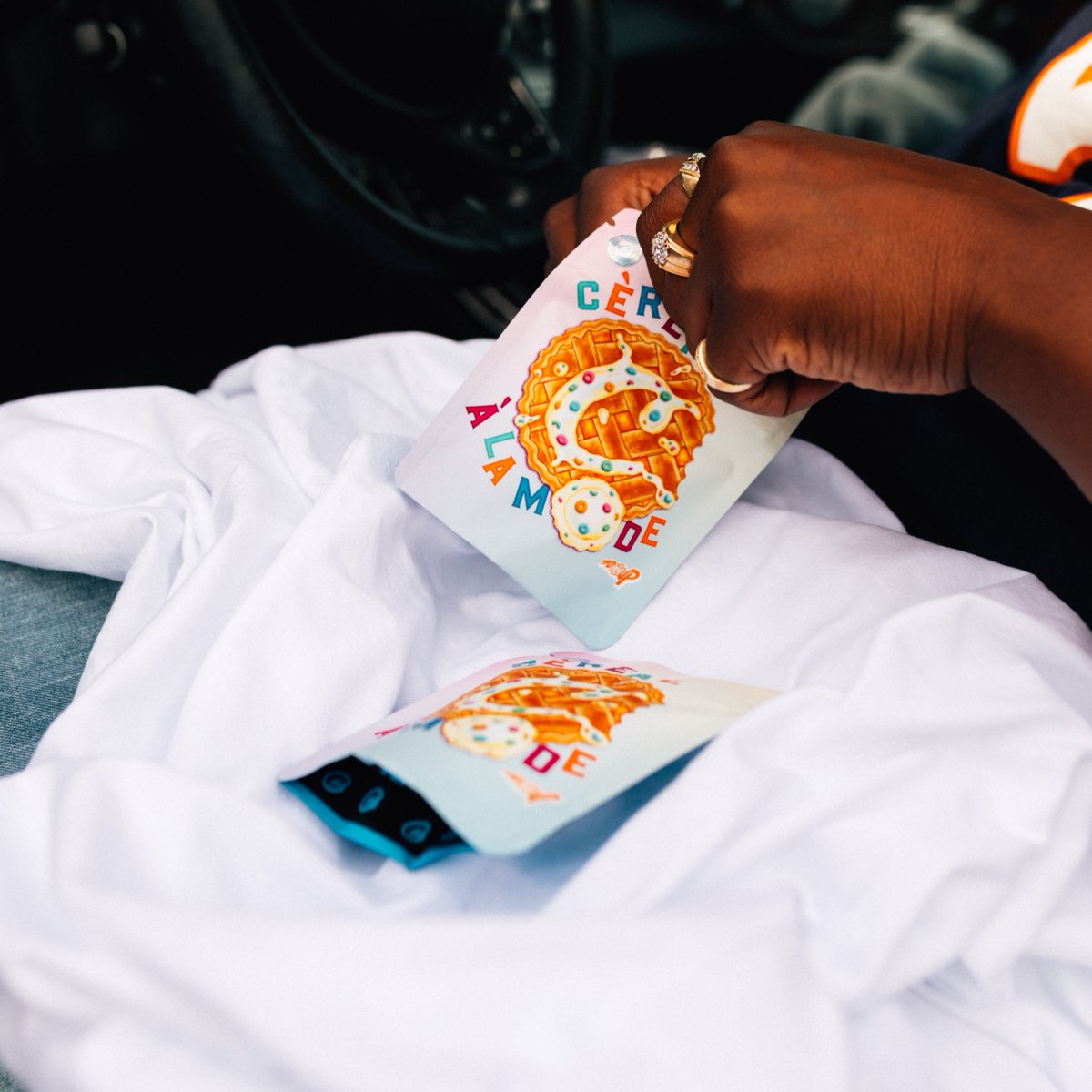 Cereal A La Mode🥣 Delicious Gassy Creamy Vanilla Bean Flavor With Hints Of Toasted Marshmallow!💨🍪 #CookiesMichigan