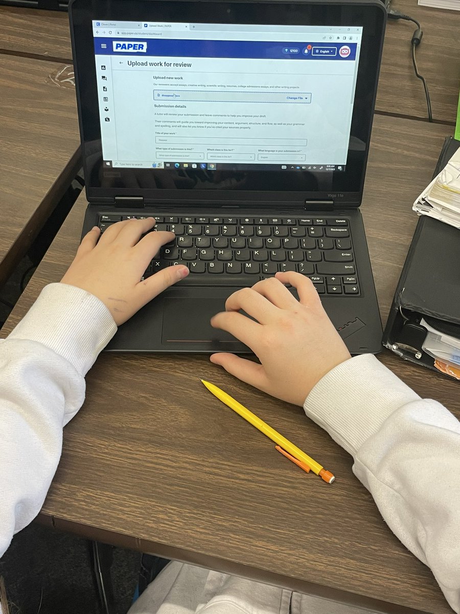 Lacy620infinity's tweet photo. #12DaysOfPaper
Today we submitted our creative writing to the Review Center for individual feedback. We LOVE getting helpful comments from our tutors! https://t.co/nm256Ko99J