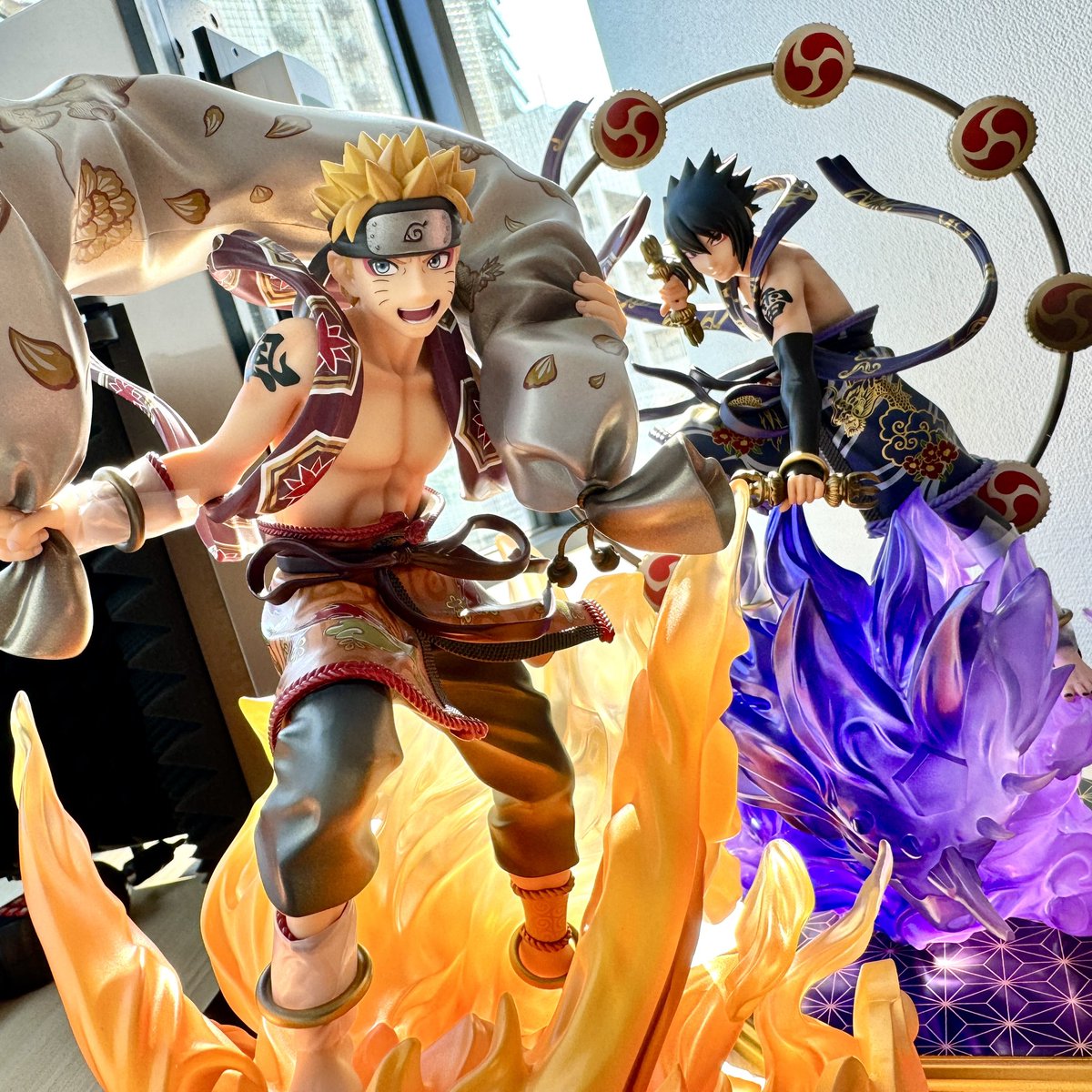 Celebrating the 20th Anniversary of the Naruto Shippuden anime series!  Naruto Uzumaki and Sasuke Uchiha join the Precious G.E.M. series wearing  their Fujin and Raijin outfits, a familiar and recurring motif in, image size:1200x1200