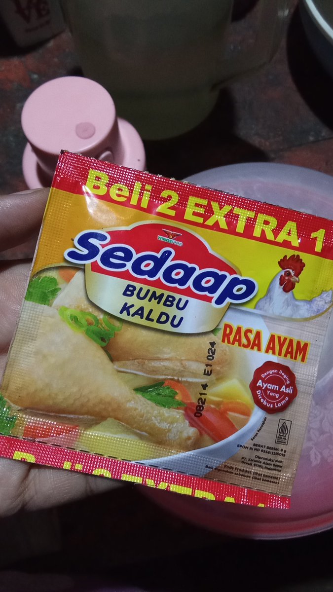 Senurmerah's tweet photo. Kaldu paling enak versiku, ada rasa sapi nggak ya min @wingsfood https://t.co/dK5q4brZO3