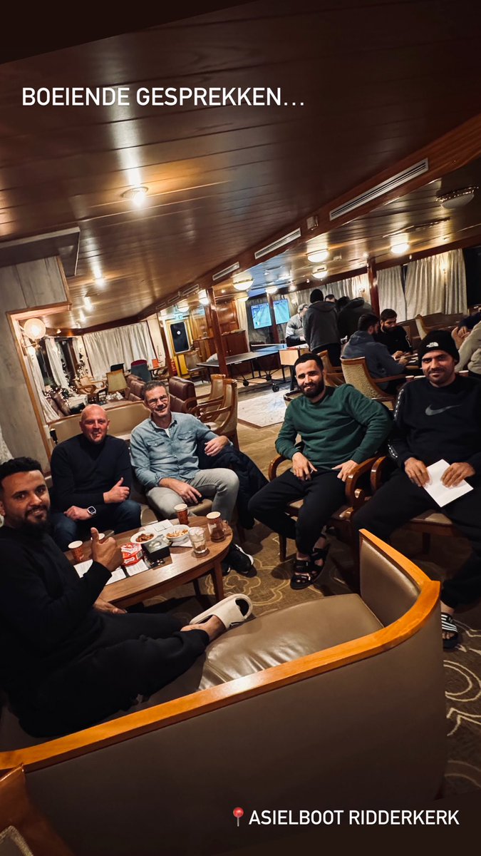 Vanavond weer een avondje op de asielboot in Ridderkerk. Een mooie avond met boeiende gesprekken. Oa over de verkiezingen en wat betekent dat voor mij?