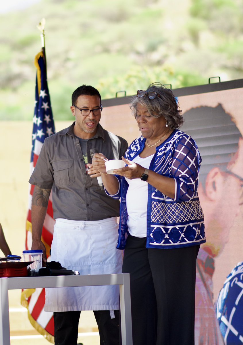 Chef Chris Williams nailed my gumbo recipe! It was such fun to engage in gumbo diplomacy – and share the rich cultural history this dish represents with Namibian guests at today’s opening of our new U.S. Embassy.