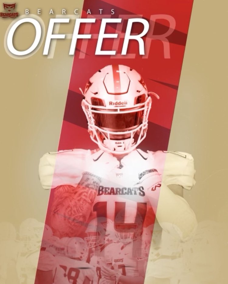 Thanks to <a href="/WillametteFB/">Willamette Football</a> and @CTovarWU for giving me an opportunity to play ball at the next level. 
#AG2G  @StPaulF00tball <a href="/AgentDash74/">Mike D!⚔</a> <a href="/GhostsofStPaul/">The Ghosts of St. Paul Football</a>