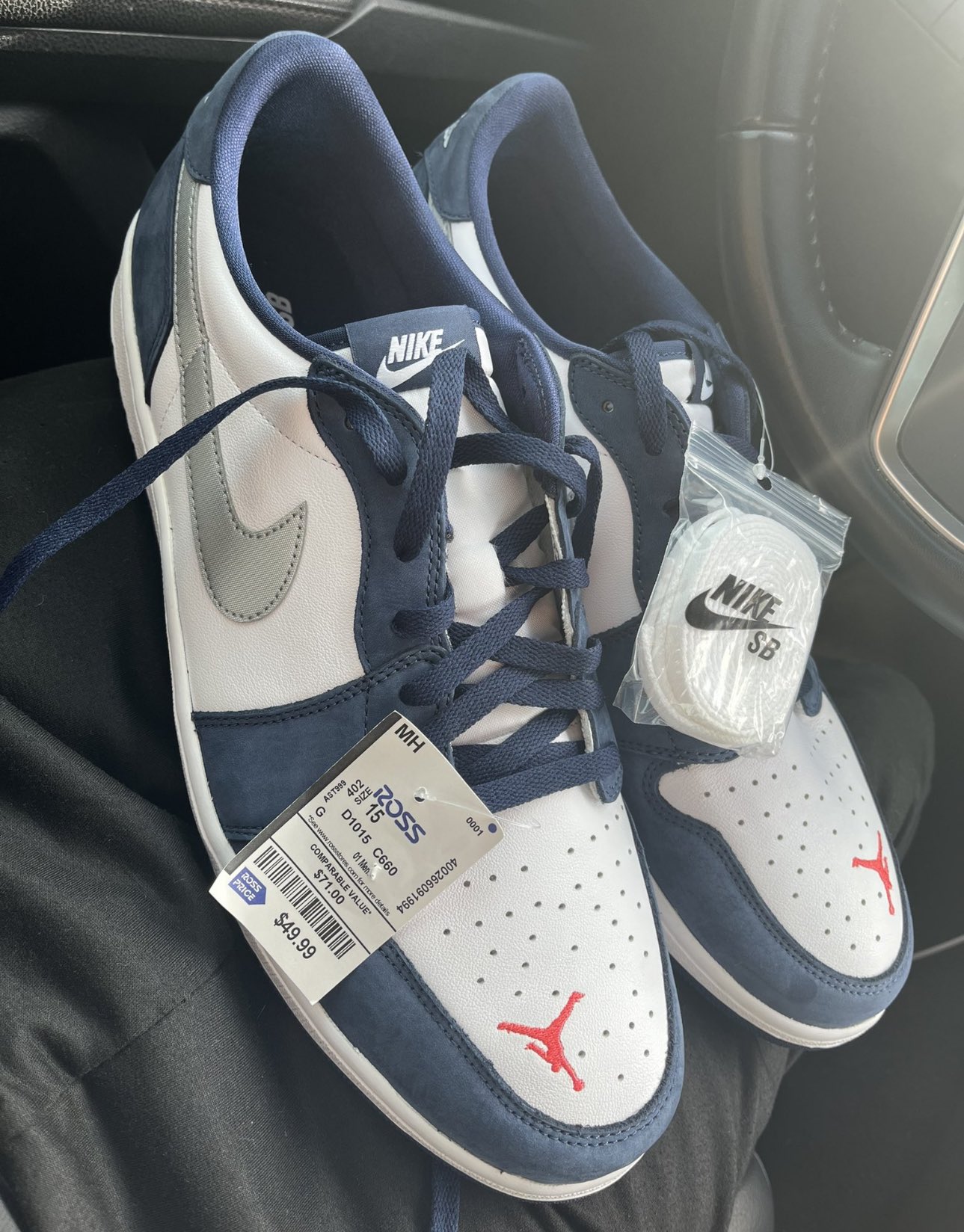 Resell News on X BREAKING NEWS Midnight Navy Jordan 1 Low SB s have officially surfaced at Ross Retail 49.99 Resale 600 This is one of the highest profit margin