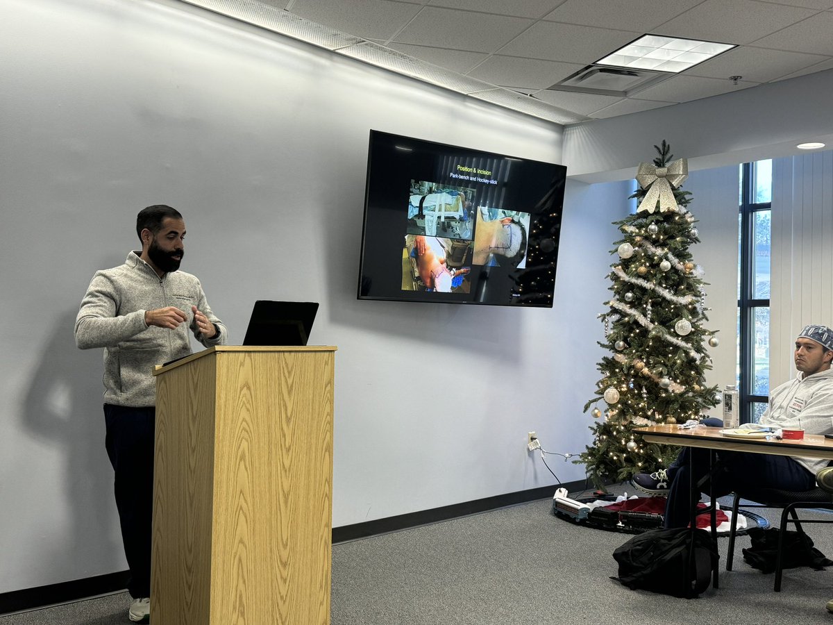 Jaime Martínez, MD (@drjaymartinez) on Twitter photo Another great #MUSCneurosurgery #skullbase #neurosurgery #lab!! <a href="/HolyCityNsgy/">MUSC Neurosurgery</a> <a href="/MedUnivSC/">Medical University of South Carolina (MUSC)</a> <a href="/alex_spiotta/">Alex Spiotta</a> #microneurosurgery 🫶🙏 Another great #MUSCneurosurgery #skullbase #neurosurgery #lab!! <a href="/HolyCityNsgy/">MUSC Neurosurgery</a> <a href="/MedUnivSC/">Medical University of South Carolina (MUSC)</a> <a href="/alex_spiotta/">Alex Spiotta</a> #microneurosurgery 🫶🙏