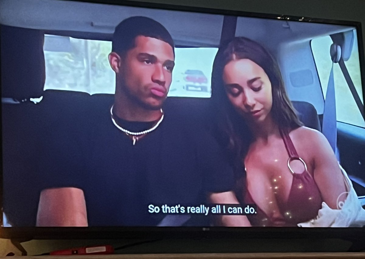 camprealitypod's tweet photo. We have definitely seen happier couples leave together in the van… #BachelorInParadise https://t.co/4ccnAqMsGK