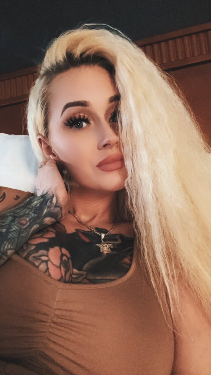 DreamDollStarr's tweet photo. #milkyway #ThirstyThursdays #cashapp #venmo #viralvideo #hellomf #letsconnect https://t.co/SEOa4J7wbv