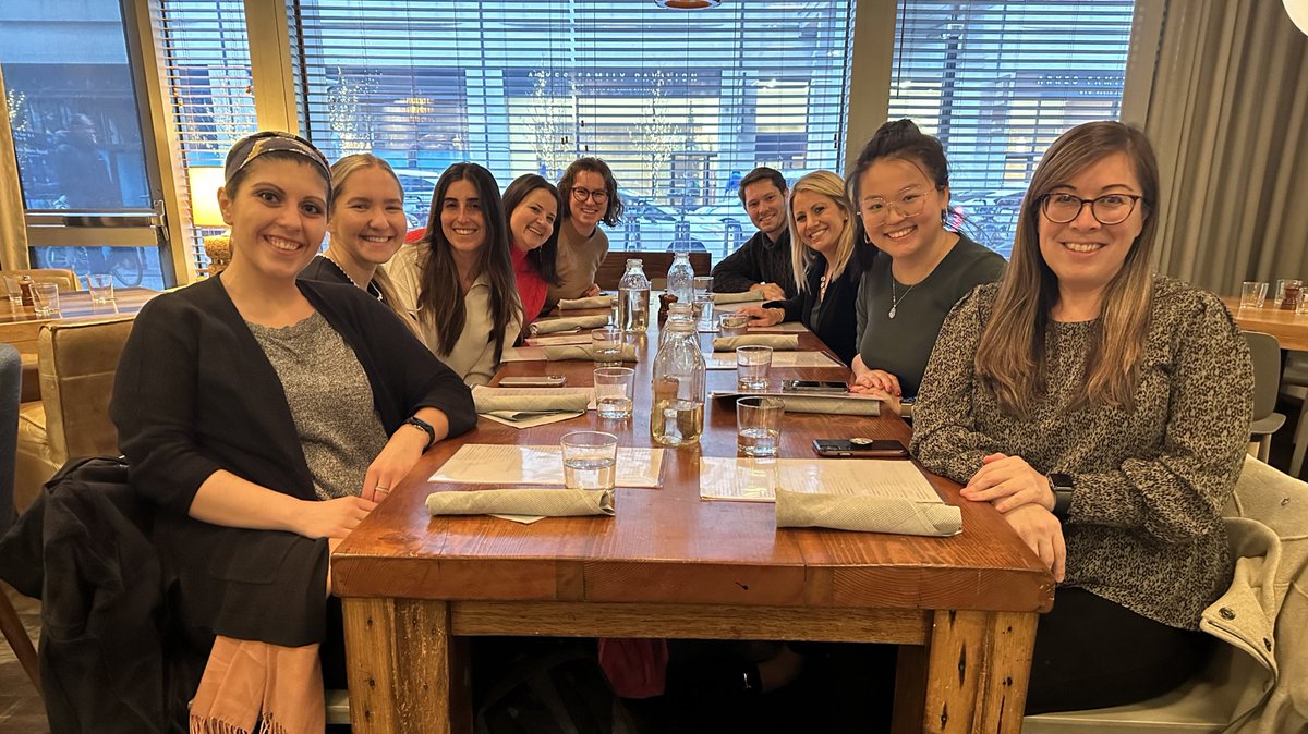 I am so happy to celebrate my first quarter with <a href="/EHLabNU/">Exercise and Health Lab</a>!! 
It has been an honor to learn from <a href="/smphillips19/">Siobhan Phillips</a> and I am also so grateful for the peer mentorship from my fellow postdocs <a href="/khasanaj_/">Kristina Hasanaj</a> &amp; @JeanReading and the graduate students <a href="/SolkPayton/">Payton Solk</a> &amp; <a href="/JStarikovsky/">Julia Starikovsky</a>