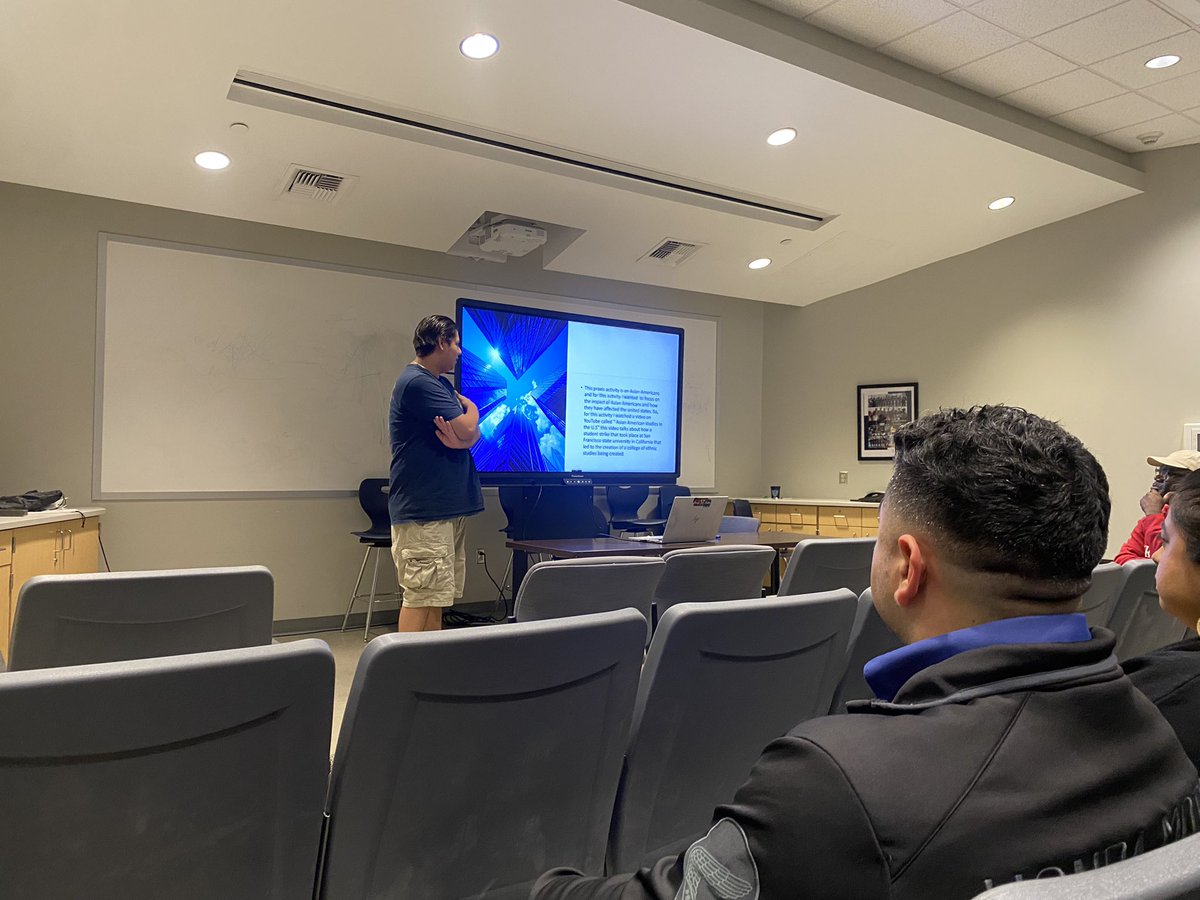 Carlos Castillo tweet media