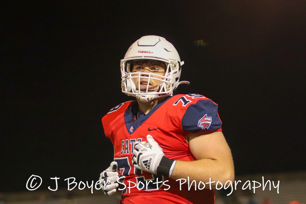 OkiePackerfan81's tweet photo. Proud of you kid. What a great season! Now time to get ready for the next level! https://t.co/8asjv8cFjn