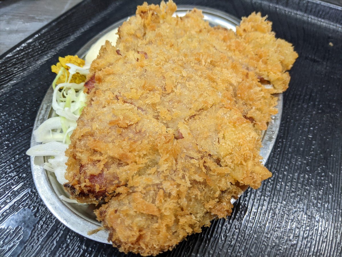 ★晩杯屋 新メニュー予告★
ボリューム満点！
手仕込み鴨カツ  310円
12/13(水)からメニュー始まりますよ♪
なんと！早い店舗ではもう売り出してますのでチェックして見てくださいね〜
ご来店お待ちしております。
 #晩杯屋 #居酒屋 #新メニュー #大衆酒場 #せんべろ #鮮魚 #揚げ物 #鴨 #カツ
