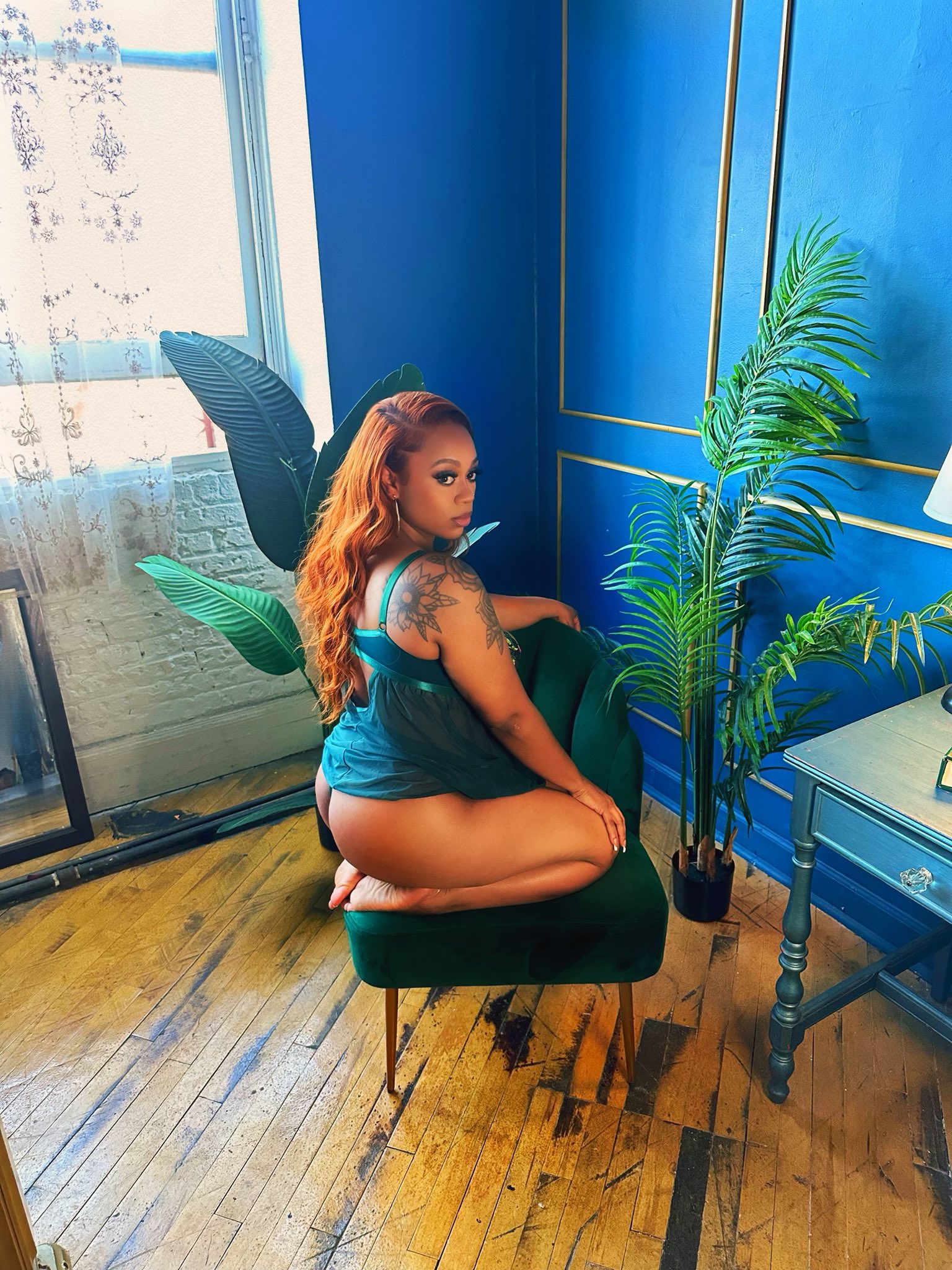 Dee dee Davis on X: Did you click the link yet?!🖤  t.co9NQ0sFhGzQ  X