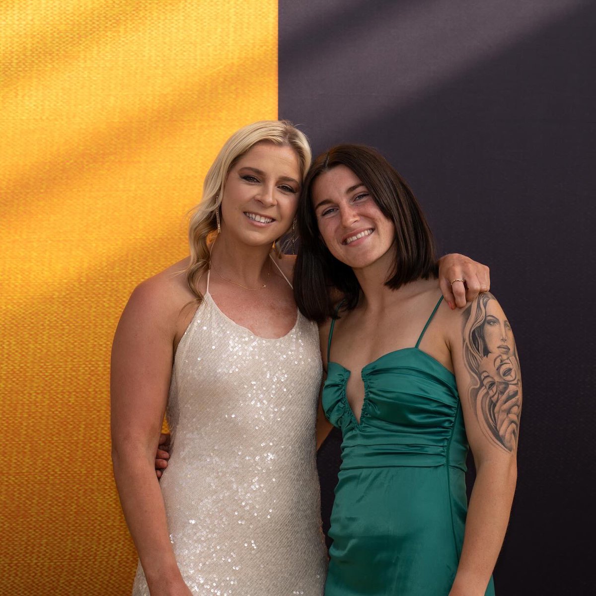 kristy stratton tweet media