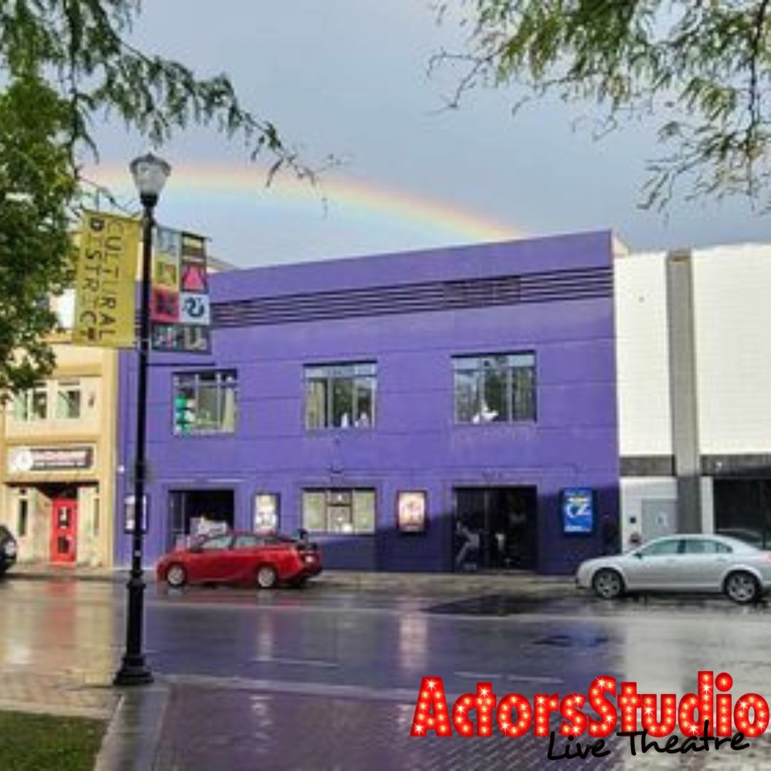 A patron sent this post. Thank you! So Kelowna Actors Studio is at the end of the Rainbow. You may be lucky enough to snag a ticket or two to The Wizard of Oz playing until December 17.

Tickets Here:
kelownaactorsstudio.com/event/the-wiza…

#overtherainbow #theresnoplacelikehome #kelownabc