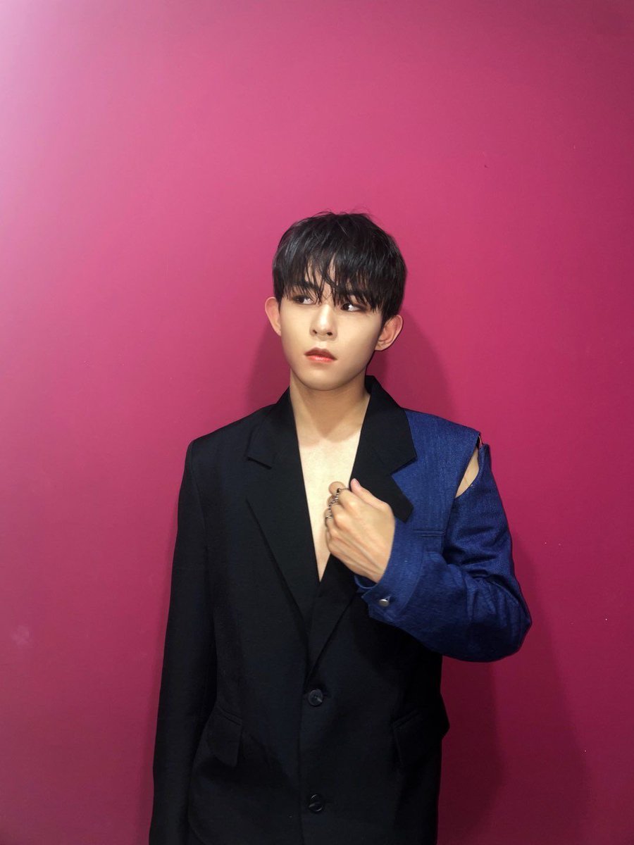 ATiny_WayZenNi_'s tweet photo. Happy Donggeon Day July 15, 1999 #SongDonggeon #to1 #toogether #JYou #Jaeyun #Kyungho #Jisu #Daigo #Yeojeong #Chan #kpop #idol #bias #singer #happyDonggeonday https://t.co/ozmEt5FmUE