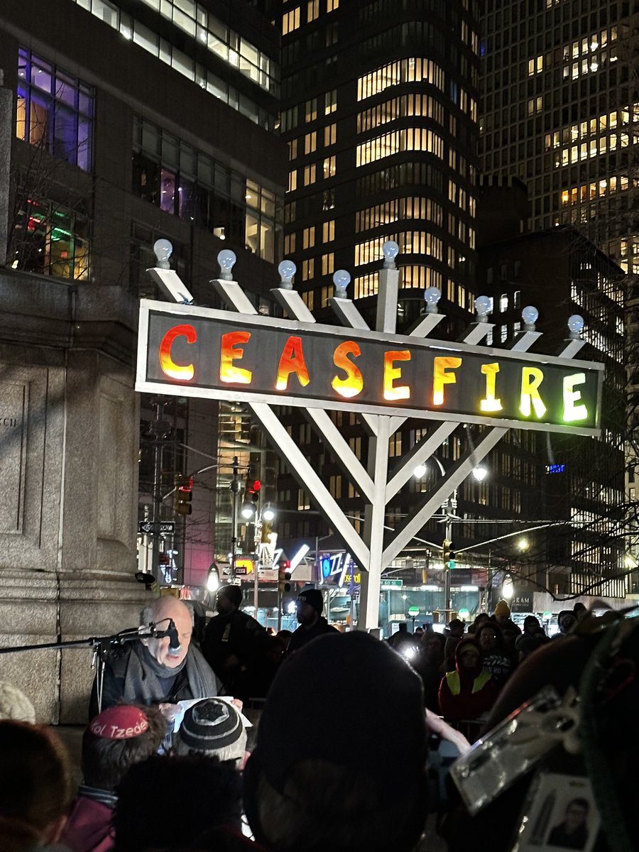 Tonight thousands of New York Jews (fear. Wallace Shawn) are ringing in the first night of Hanukkah by calling for an immediate and permanent ceasefire.