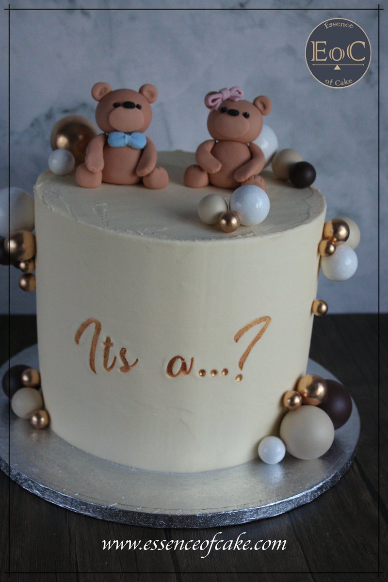 Was it a boy or a girl? #genderreveal cakes are some of the most fun cakes we make! And don’t worry, our lips are sealed until you cut the cake!
.

#cake  #celebrate #foodie #bniselondon #bninetworking #bnikaleidoscope #talkinghospitality #traceyrashid #baking #bakery #birthday