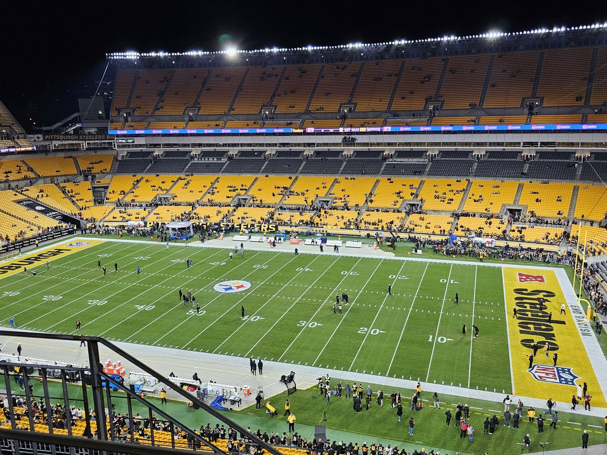 dcstclee's tweet photo. #HereWeGo https://t.co/J4PaXsR0pW