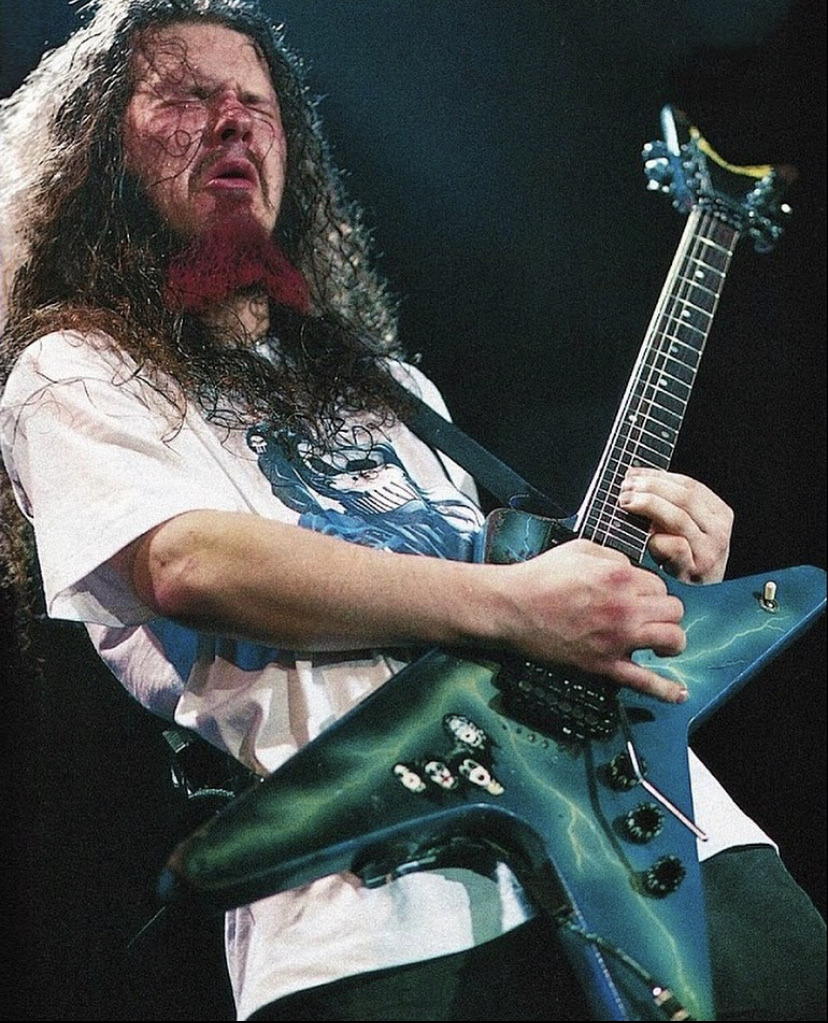 Metalmike3's tweet photo. Dimebag Darrell https://t.co/ciRZKBsJDc