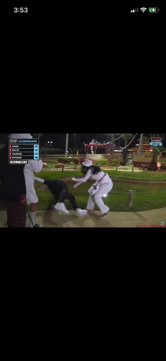 phrogg23's tweet photo. @rageupdates Lmao https://t.co/Gxz1GJWFfm