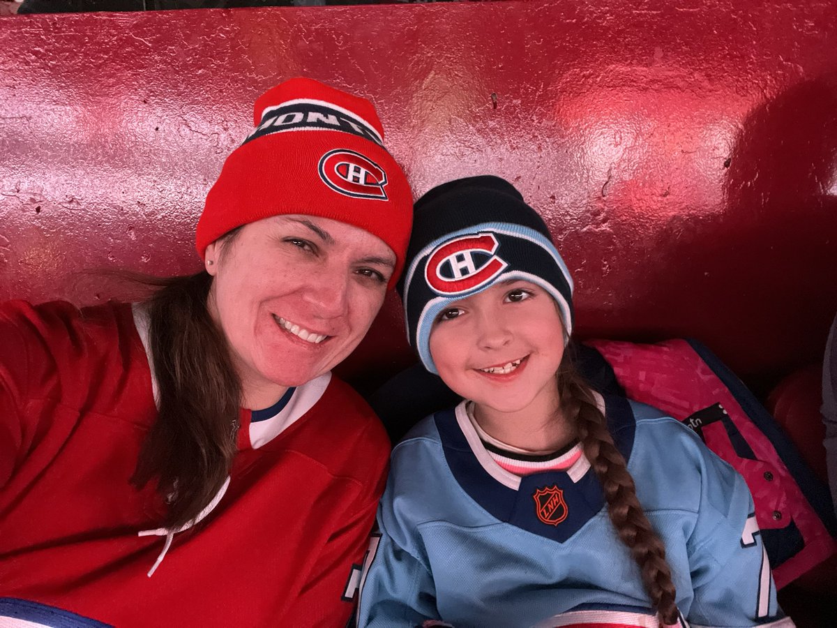 sandylazaro's tweet photo. GO HABS GO!!! #habselfie https://t.co/WAGVuosyVF