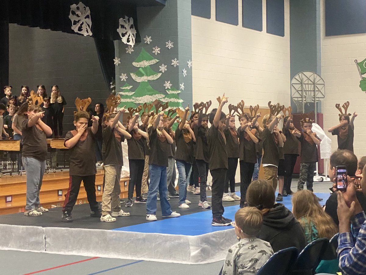 Sandy Varner tweet media